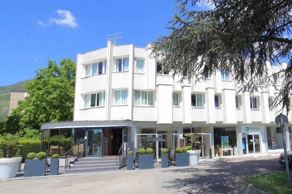 Le Mokca Hotel Meylan Luaran gambar